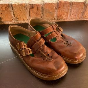 Dr Marten’s 8 Mary Janes